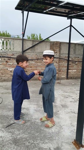 #NanhaNamazi #BachonKiTarbiyat #IslamicValues #Masoomiat #Islam #Shorts #DailyReminders