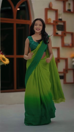 Meri Bahon Se Nikal Ke.. 💚 | Sona Re | #shorts #trendingshorts #ytshorts #wedding #bridedance #snehu