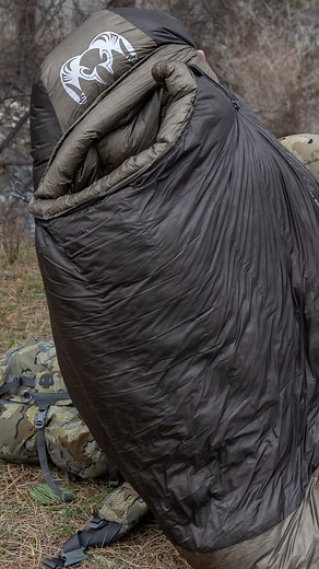 KUIU on Instagram: "The new Altai Sleeping Bags are built for extreme conditions and expedition backpack hunts. #KUIU #KUIUNation #HereToHunt"