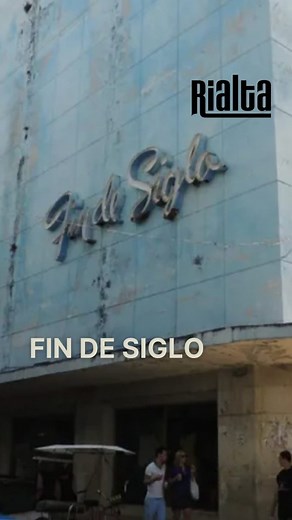 36K views · 1.6K reactions | 'Fin de Siglo', el documental de la belga Madelin Waterlet y el polaco Simon Saleski, en 1992, se sumerge en las particularidades del comercio minorista en Cuba. . . #documentary #revolucioncubana #vidacotidiana #tiendas | Rialta | Facebook