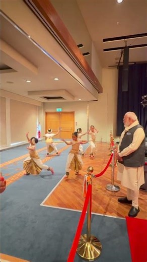 Little friends from Norway did a splendid Bharatanatyam performance to welcome PM Modi | #shorts