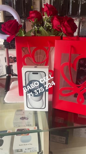 فيديوهات أنشأها BABO CELL / PHONE SERVICE (@babocell) باستخدام Valentine's Day - BDR Music
