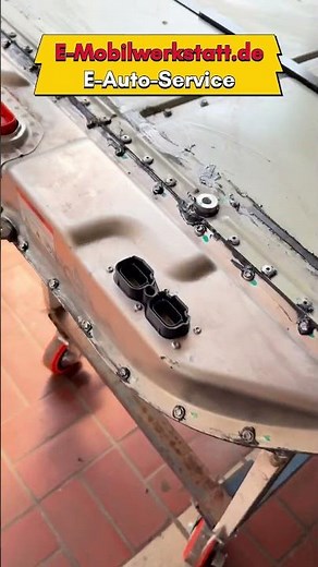 Tesla S/X HV Battery Repaired: New Fuse, Valves, Seals, and Clean Assembly