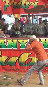 Boleh Juga Ini Gaya Mencugnya. | Kesenian Jawa Barat