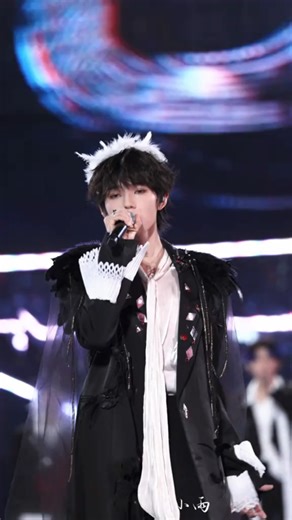 🌐🎻小提琴声拉醒对新音的期待💎@TF家族-王橹杰LJW 💎闪亮登场✨🩵掌声欢呼呐喊都属于【四代唯一TOP】@TF家族-王橹杰LJW👑❄️【门面主唱…