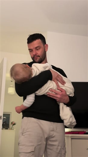 Understanding the Meaning of Taylor Swift's 'Never Grow Up'