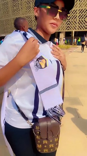 Stylish Sportswear for Outdoor Activities