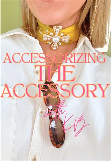 Styling Neck Scarves with Brooches: A Fashion Guide