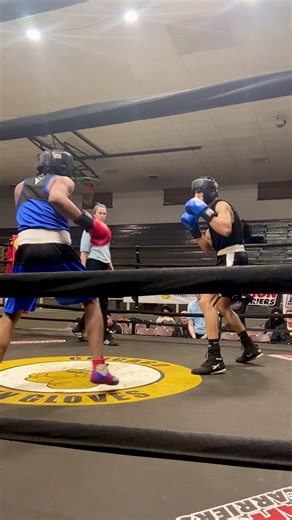 165lb Open Quarterfinal: Washington vs Graves in Chicago