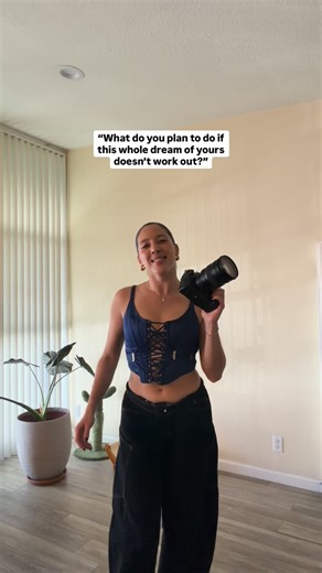 Joyce Charat | Not working out isn’t part of my vocabulary 💙 LA - Miami | March - let’s work 📸 #laphotographer #losangelesphotographer... | Instagram