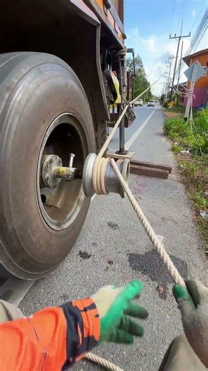 Linemen what is this called? #lineman #safety #machine #electrical