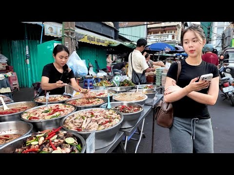 Amazing Cambodian street food 2026 - Walking Tour in Toul Tom Poung Traditional Market, Phnom Penh