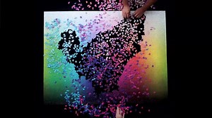 Incredible five-thousand piece colour puzzle time-lapse from 2017