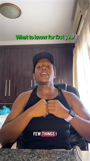 Things I wish someone told me before I walked into first year medicine… If you’re starting soon — save this 🤍 #MedStudentLife #FirstYearMedicine #FutureDoctor #MedSchoolTips #UniversityLife