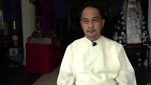 Filipino priest preaches electoral politics
