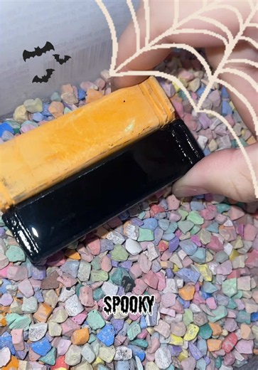 Black Chalk Pigmentation: Wet & Dry Staining Test for October