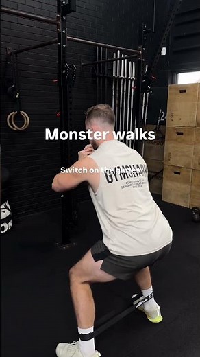 Runner’s Mobility Warm-Up | Open Your Hips & Improve Stride #mobility