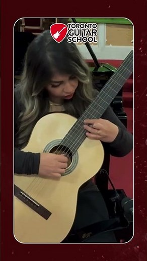 Perfect Classical Guitar Form In 60 Seconds #guitar #technique