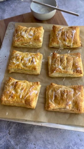 Delicious apple pastries to kick off the fall baking season! GET RECIPE HERE: https://entertainingwithbeth.com/apple-cinnamon-pastries/ | Entertaining with Beth