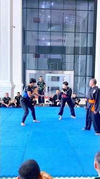 Sparing keras atlit pencak silat putri Universitas Pertahanan