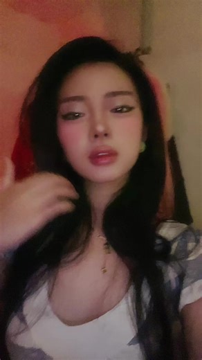 mongkey (@e1mnopc)’s videos with original sound - ⋆｡ﾟ☁︎｡⋆｡ ﾟ☾ ﾟ｡ Vee