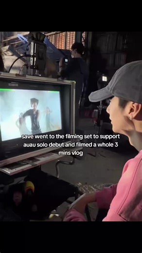 Save Supports Auau in Solo Debut Filming