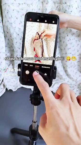 harganya GK mahal ini wajib dimiliki semua orang apalagi kamu yang suka Selfi #fyp #remotecamera #remotkamerabluetooth #selfie