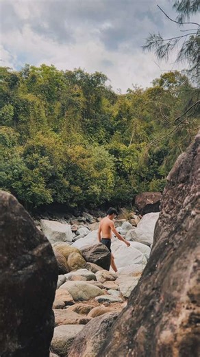 We won’t find time to take it slow, we must make time 🐌 #nowherediary #artofvisuals #wheretovisit #bagsitriver #zambales #fyp