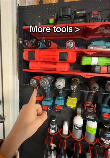 Durable Wall Mounted Tool Organizer for Efficient Storage