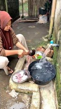 Cooking in my simple rustic kitchen #villagelife #simpleliving #dailyvlog