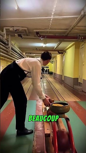 Jouer au bowling en 1980… tu survivrais? #shorts #curiosités