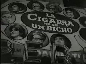 Sábado 12 a las 18 h Ciclo @mirthalegrand La diva total 🎞️ La cigarra no es un bicho (Daniel Tinayre, 1963) Con: Luis Sandrini, María Antinea, Malvina Pastorino, Narciso Ibáñez Menta, Mirtha Legrand, Amelia Bence, Ángel Magaña, José Cibrián, Elsa Daniel, Enrique Serrano, Diana Ingro, Teresa Blasco, Guillermo Bredeston, Homero Cárpena y Guillermo Battaglia. En una “casa de citas” de la ciudad, un marino de un barco francés enferma de peste bubónica. El enfermo es llevado rápidamente a un hospita