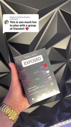 Scott the best game to play with friends