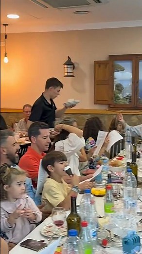 Cantos en la Comida fraternal en la Fiesta de San Pedro de Alcántara
