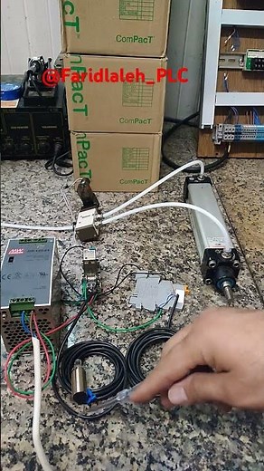 Controlling a Pneumatic Cylinder Using Two Sensors for Forward and Backward Movement #pneumatics