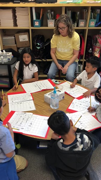 31 reactions | First grade teacher, Miss Boykin and ESL teacher, Mrs. Worch are providing sheltered instruction for their students. The goal is to provide English language learners the same high-quality, academically challenging content as native English speakers. #baldwinproud | Foley Elementary School | Facebook