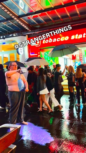Morgan on Instagram: "I love stranger things #strangerthings4 #strangerthings #strangerthings5 #sydney #townhall #purple #prince #milk #funny #art #gøy @noahschnapp @maxevasion"