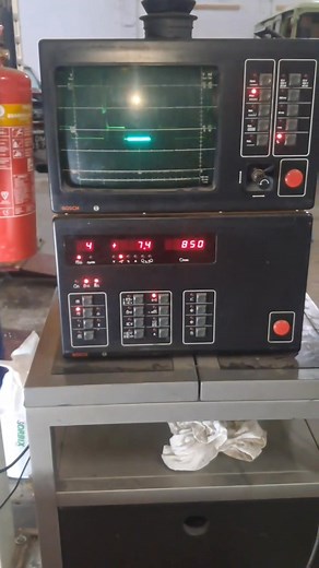 7.5K views · 25 reactions | Oldtimer VW T2 aan de oldtimer testkast www.oldtimersgarage.nl #Monteur #oldtimers #mechanic #garage #OldTimersGarage | Oldtimers Garage Young & Oldtimer Reparatie, Onderhoud & Revisie | Facebook