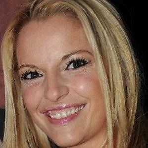 Carina Zampini – Age, Bio, Personal Life, Family & Stats | CelebsAges