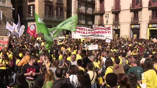 Primera jornada de la vaga de docents amb mobilitzacions al Barcelonès i Baix Llobregat