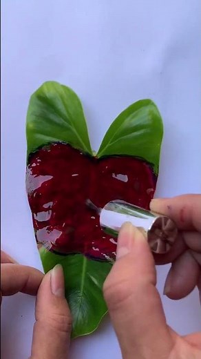 Beautiful Apple Leaf Art 🍎 | Easy Nature Craft Idea