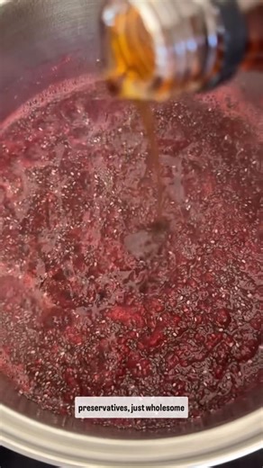 7.1K views · 36 reactions | Easy homemade raspberry chia seed jam  2 cups raspberries 1 tbsp maple syrup 1/2 cup chia seed juice of 1 lemon Method: Combine all ingredients in a pot on medium heat, mash berries, and stir till you reach your desired consistency. Remove from heat and let cool. The jam will thicken as the chia seeds absorb the moisture. Store in the fridge and enjoy! 﫶 | Food Matters | Facebook