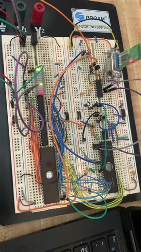 PIC 17C43 Breadboard 27C1024 EPROM Programmer