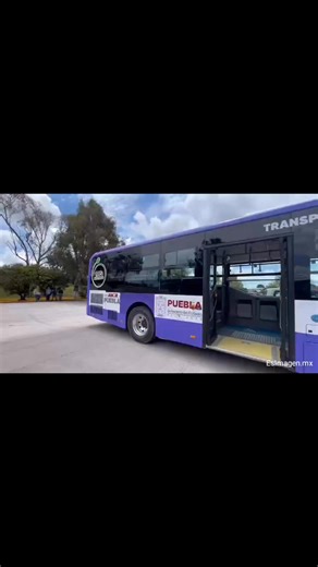 92K views · 823 reactions | Así lucen el autobús eléctrico Foton 2025 y el híbrido Yutong de la ruta JBS, mejor conocida como "los morados". | Puebla Sur Noticias | Facebook