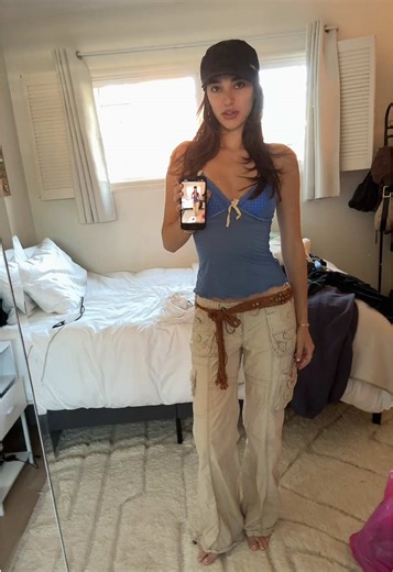 sophie (@sophierothschild)’s video of hat