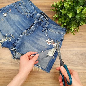 23K views · 238 reactions | A great idea that can be done with denim shorts | DIY Vakti | Facebook