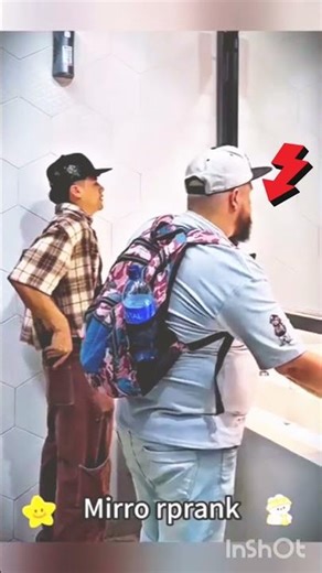 “Mirror Prank on Strangers – People Can’t Believe Their Eyes!” 😂