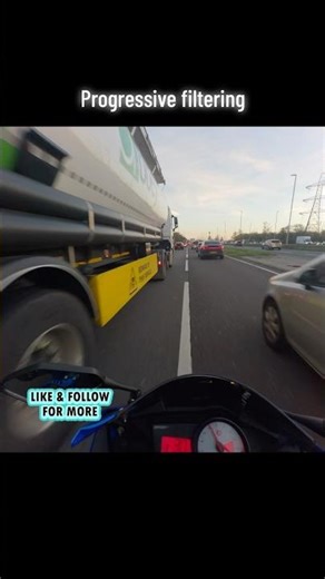 Progressive filtering! #fyp #motorcycle #motovlog #bikelife #yamaha #motorcycles #gopro #reels #fypシ