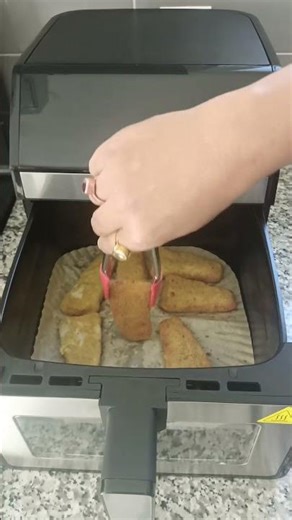 Air Fryer Frozen Breaded Fish Fillets || Air Fryer Recipe || #airfryer #fishfillets