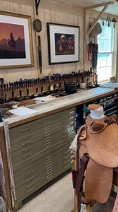 Handcrafting a razor-sharp leather tool for traditional saddlery